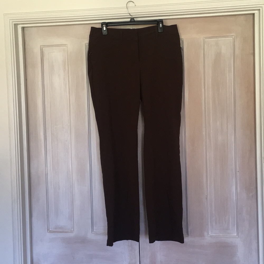Lole’s Brown straight legged trousers
